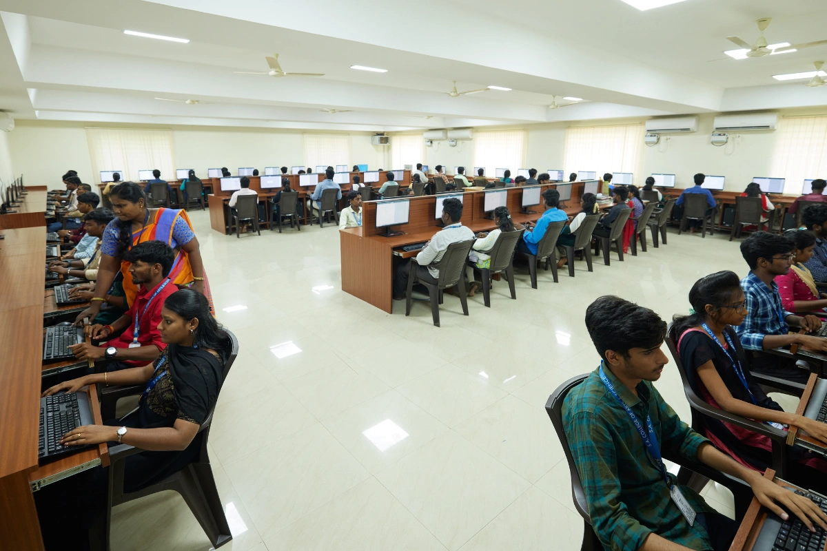 Film Academy Fees Explained Clearly